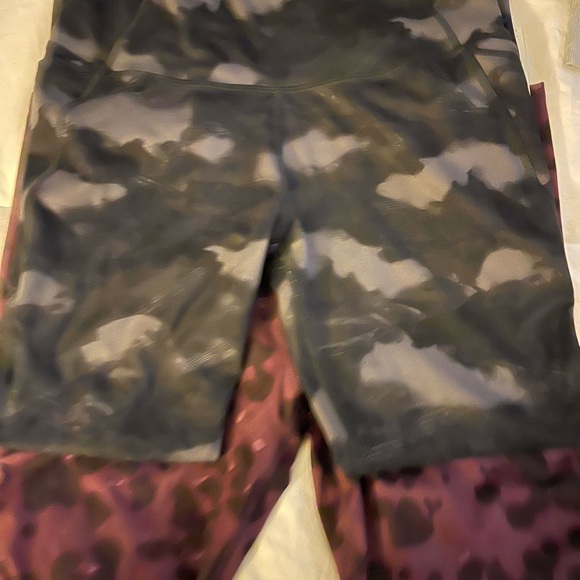 Women’s work out pants - Picture 2 of 2
